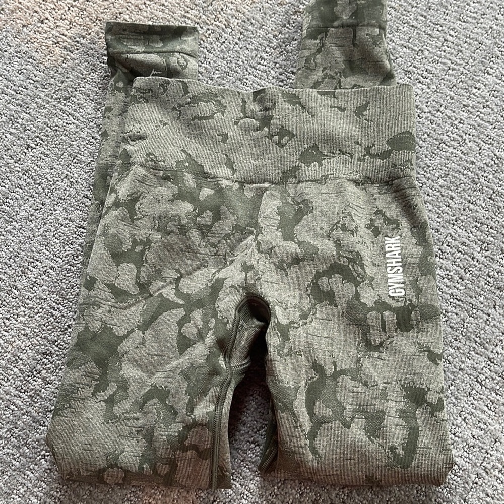 Gymshark camo leggings